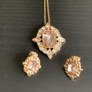 Avon "Blushing" Necklace & Earrings Set (NWOT)